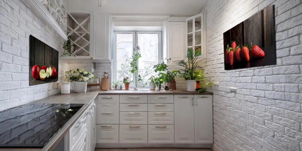 Plik na poster, truskawki i jabłka na ciemnym tle - wizualizacja