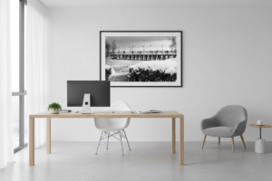 wizualizacja gabinet fotografia plakat czarno biały molo