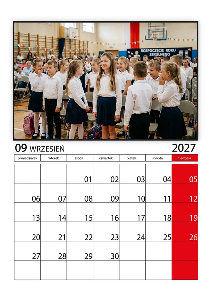 Wrzesień w kalendarzu 2027 do druku ze zdjęciem z pierwszego dzwonka